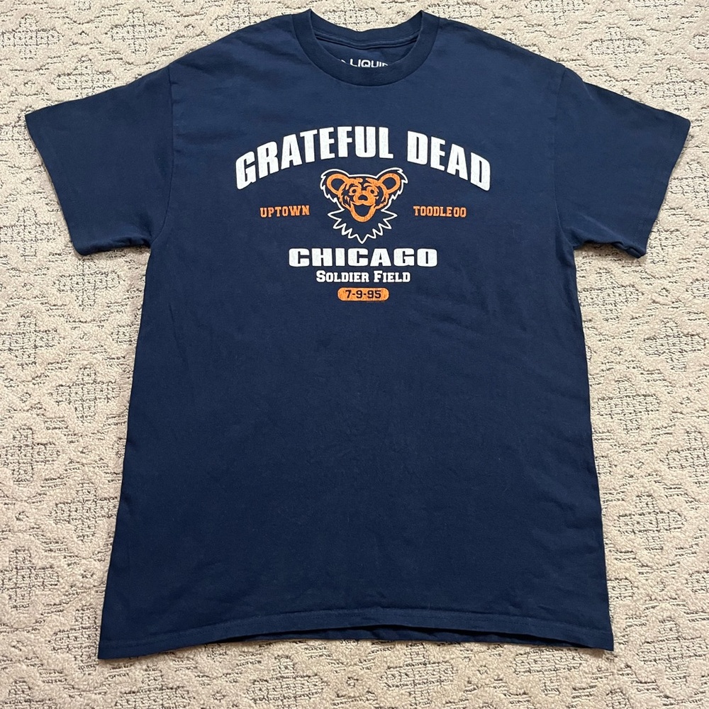 🎸 '22 Grateful Dead Band Chicago Bears Steal Face Soldier Field NFL 1995 Tour T - Picture 2 of 11
